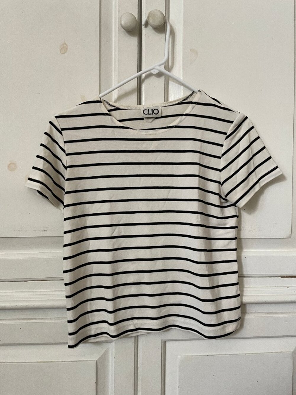 Clio women's black and white striped short sleeve crew neck minimalist t-shirt S
